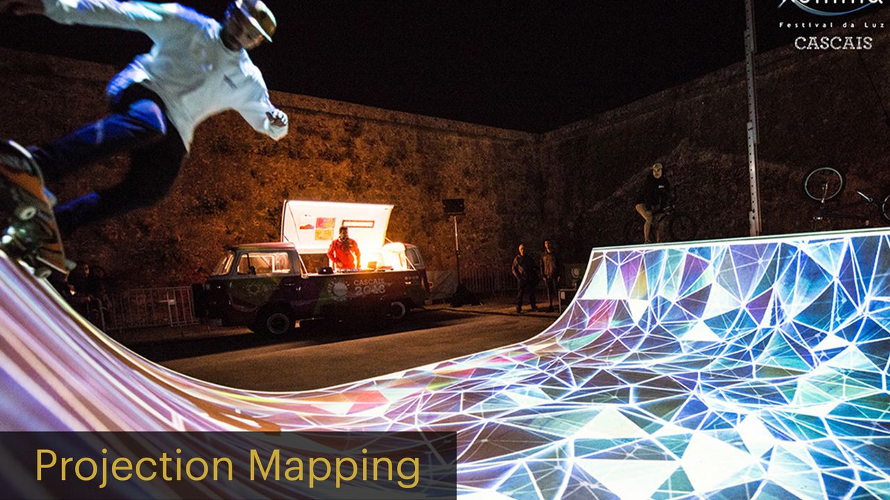 Striptizchi bilan ziyofat xxx